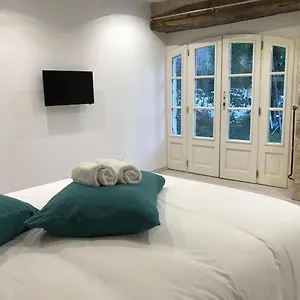  Bed & Breakfast Les Mandarins