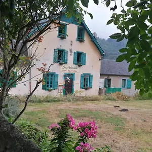  Herberg Chez Gabrielle - Vallee De Lesponne